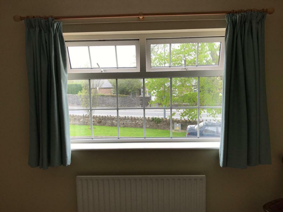 Derreen Tighue House Тралий Екстериор снимка